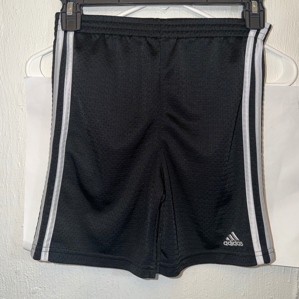 Adidas Boys Black Mesh Athletic Shorts Size 6 White 3-Stripe Gym Sports